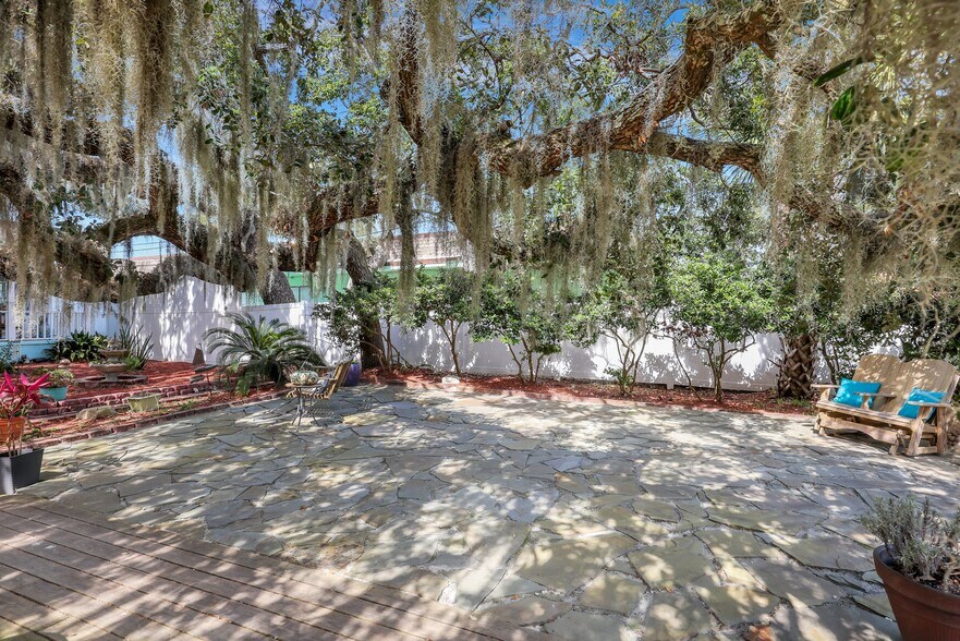 More Photos Of 24 Van Horne Ave, Tybee Island Hospitality For Sale