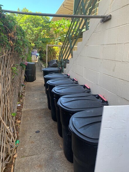 More Photos Of 2023 Date St, Honolulu Apartments For Sale