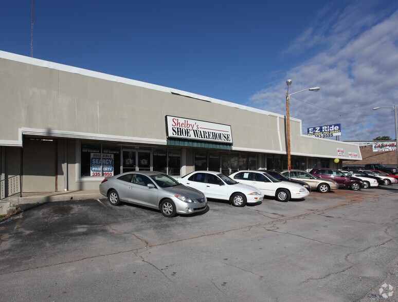 Primary Photo Of , Muscle Shoals General Retail For Sale