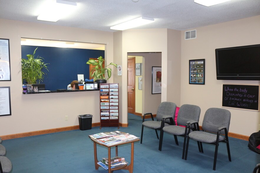 More Photos Of 450 S Durkin Dr, Springfield Office For Lease