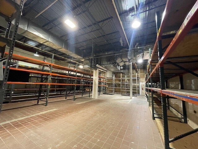 More Photos Of 95 Amity Rd, New Haven Storefront Retail Office For Sale