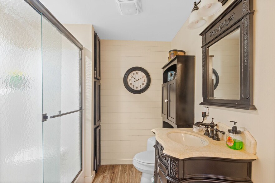 More Photos Of 6863 E Highway 80, Russell Springs Lodge Meeting Hall For Sale