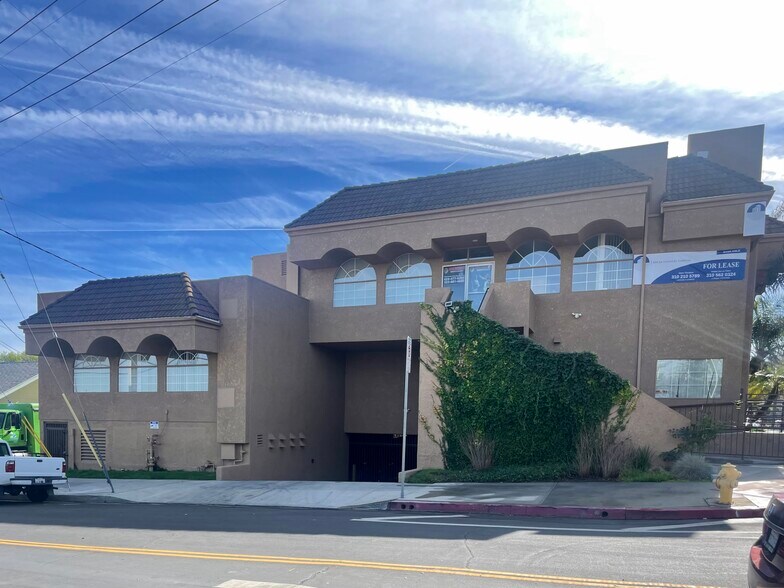 More Photos Of 336 N Gaffey St, San Pedro Office For Lease