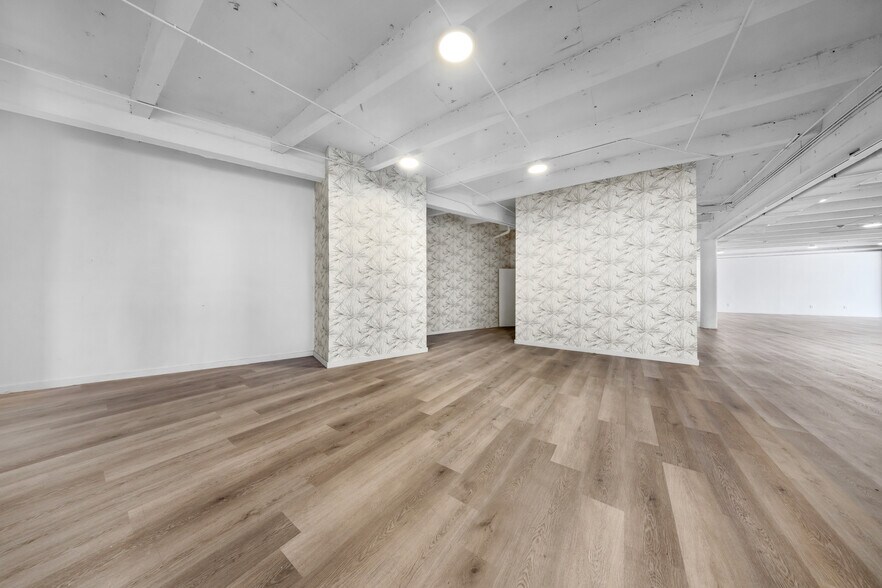 More Photos Of 9855 S Dixie Hwy, Pinecrest Freestanding For Lease