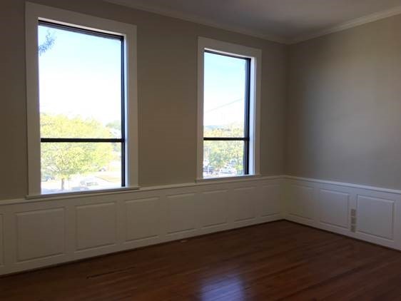 More Photos Of 1722 Main St, Columbia Office For Sale