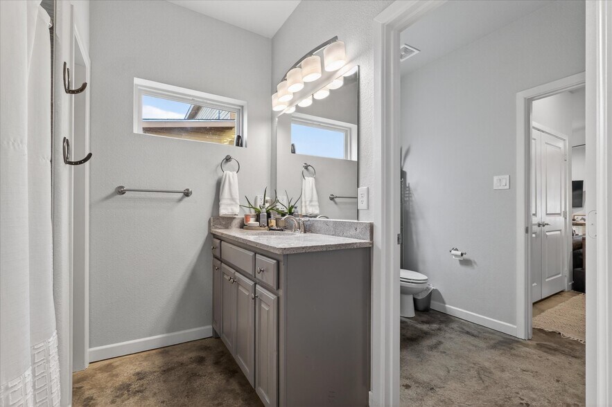 More Photos Of 5353 US Highway 377, Tioga Apartments For Sale