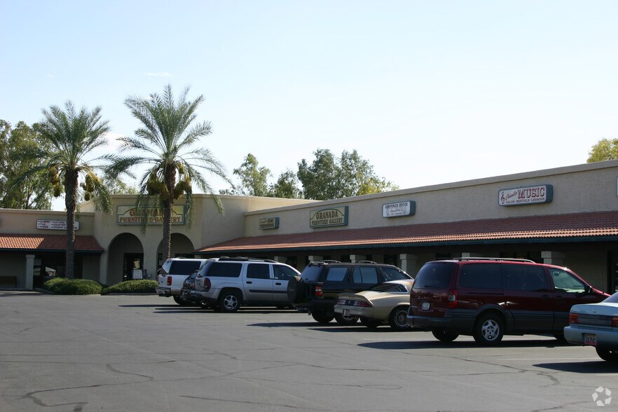 More Photos Of 590 N Alma School Rd, Chandler General Retail For Sale