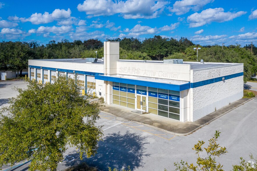 More Photos Of 1700 Oviedo Mall Blvd, Oviedo Unknown For Lease