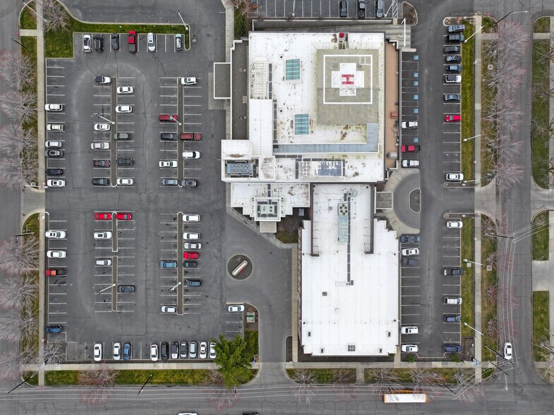 More Photos Of 1005 W Walnut St, Yakima Medical For Lease