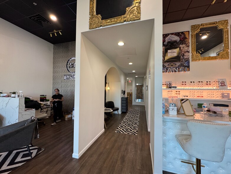 More Photos Of 10779 Alpharetta Hwy, Roswell Unknown For Lease