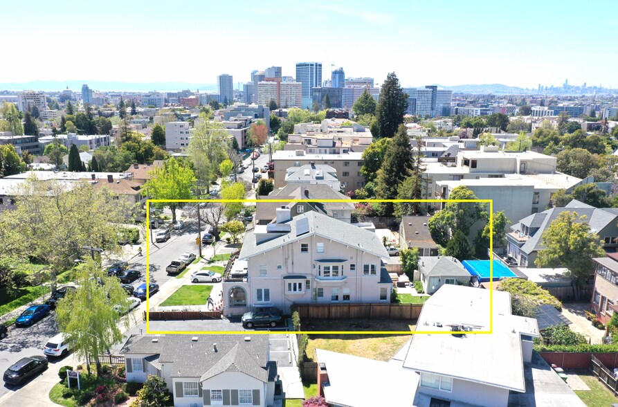 More Photos Of 435 Vernon St, Oakland Specialty For Sale