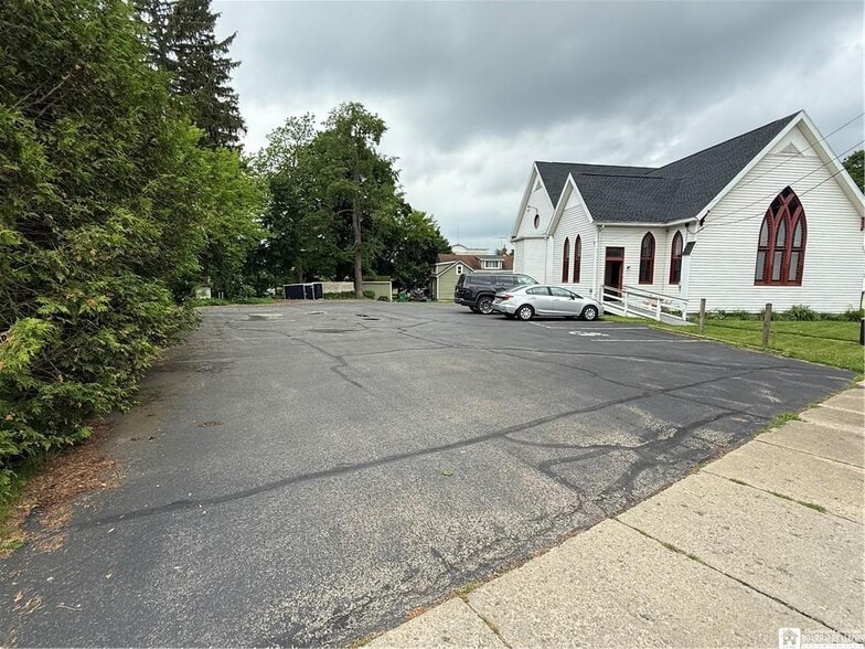 More Photos Of 13 Church St, Delevan Religious Facility For Sale