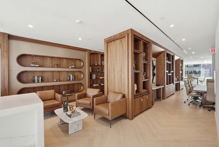 More Photos Of 1430 K St NW, Washington Office For Sale