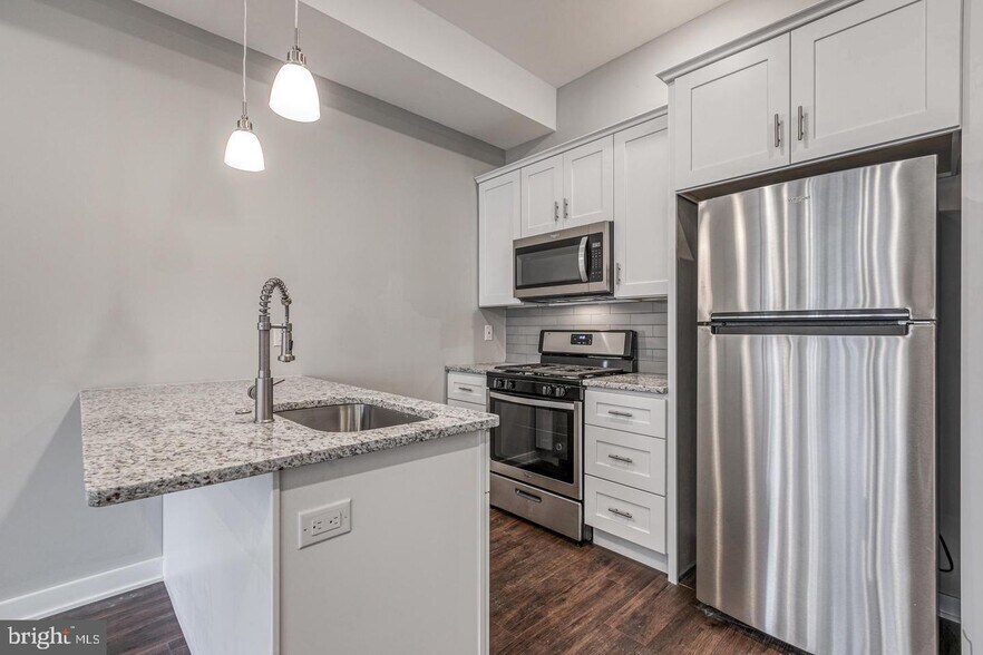 More Photos Of 1316 S Broad St, Philadelphia Apartments For Sale