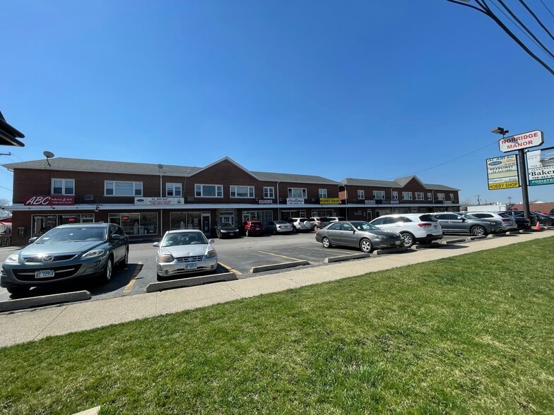 More Photos Of 7701–7757 W Lawrence Avenue, Norridge Apartments For Sale