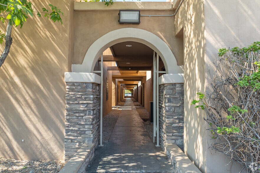 More Photos Of 8821 N 7th St, Phoenix Office For Sale