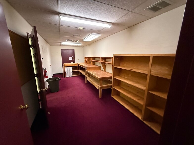 More Photos Of 403 Chatham Sq, Fredericksburg Office For Sale