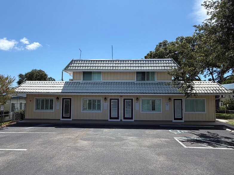 Primary Photo Of 36 Tropic Blvd W, Largo Office For Lease