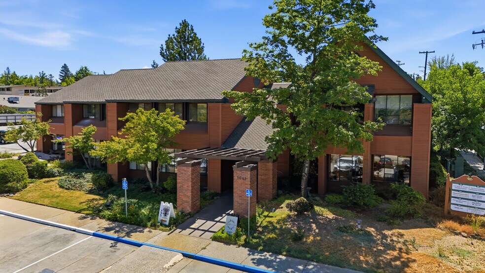 More Photos Of 1061 E Main St, Grass Valley Medical For Sale