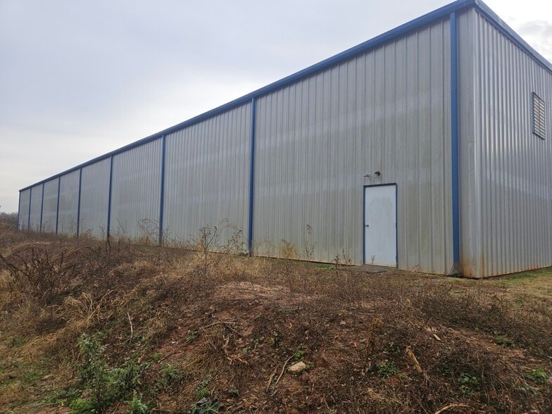 More Photos Of 519 Honeysuckle Rd, Spartanburg Manufacturing For Sale