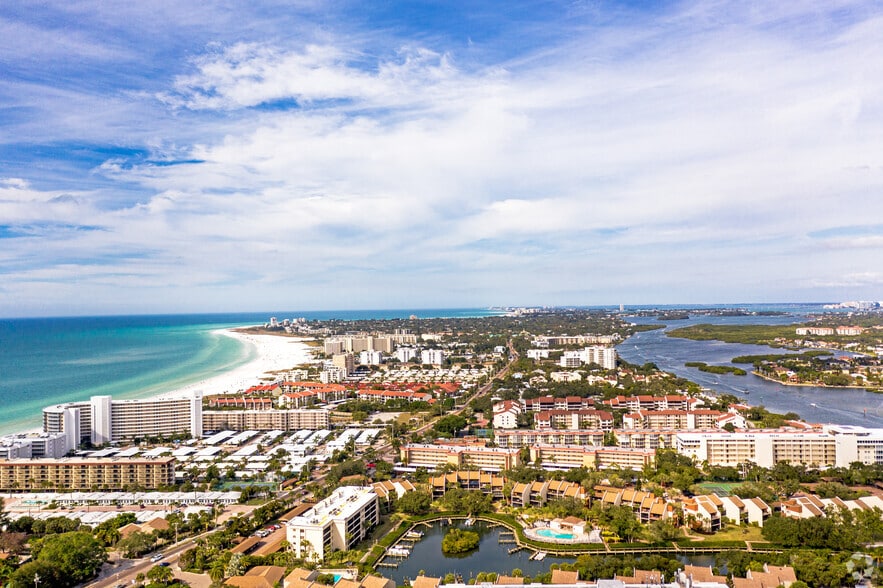 More Photos Of 5966 Midnight Pass Rd, Sarasota Hotel For Sale