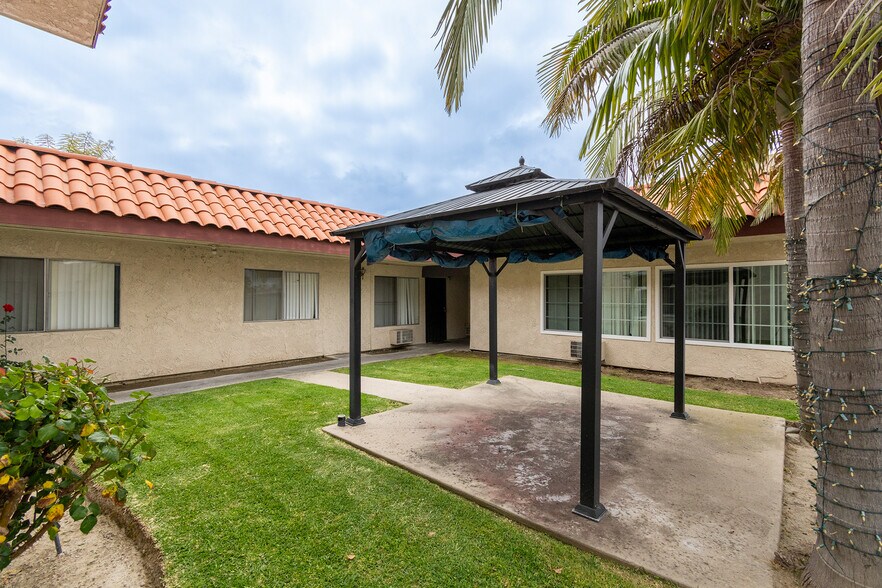 More Photos Of 3300 W Orange Ave, Anaheim Multifamily For Sale
