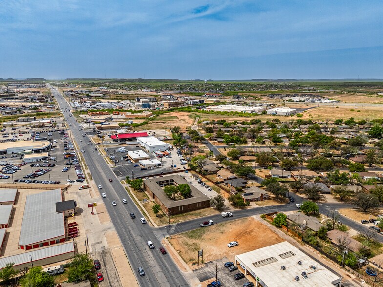 More Photos Of 3902 Sherwood Way, San Angelo Apartments For Sale