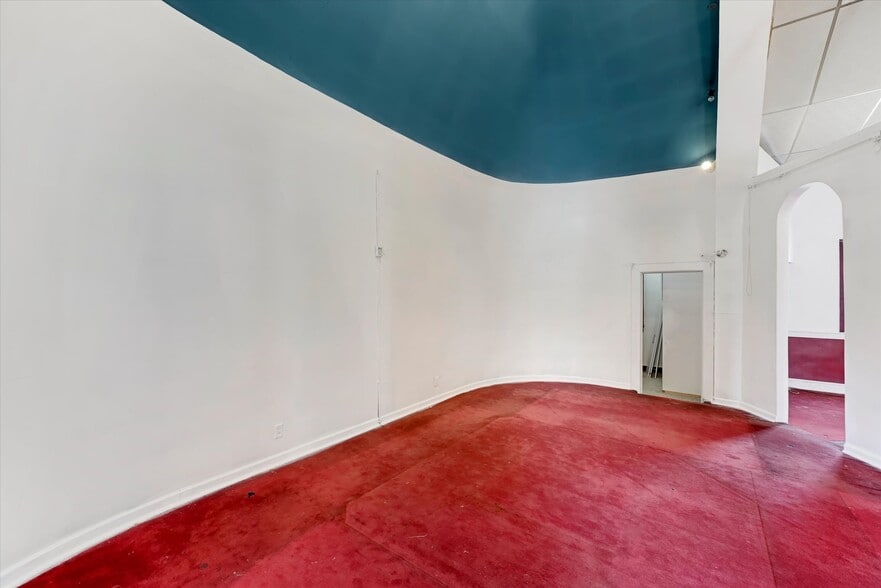 More Photos Of 2024 Gwynn Oak Ave, Baltimore Religious Facility For Sale