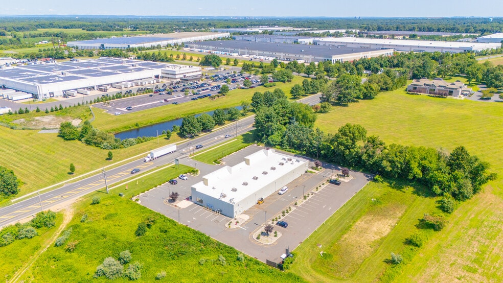 More Photos Of 866-868 Cranbury South River Rd, Monroe Township Storefront For Lease