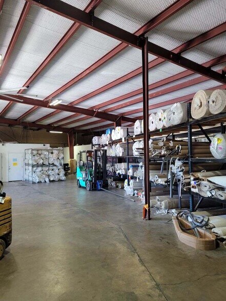 More Photos Of 3500 Dime Cir, Austin Warehouse For Lease