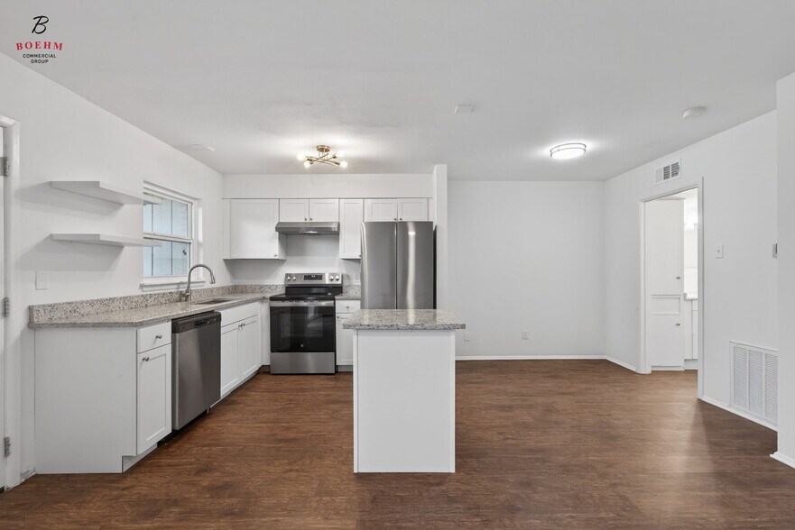 More Photos Of 600 Gentleman Rd, Balcones Heights Apartments For Sale