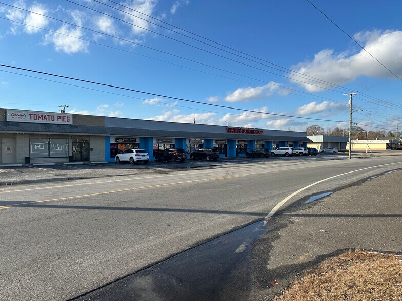 Primary Photo Of 930-980 Radio Rd, Little Egg Harbor Township General Retail For Sale