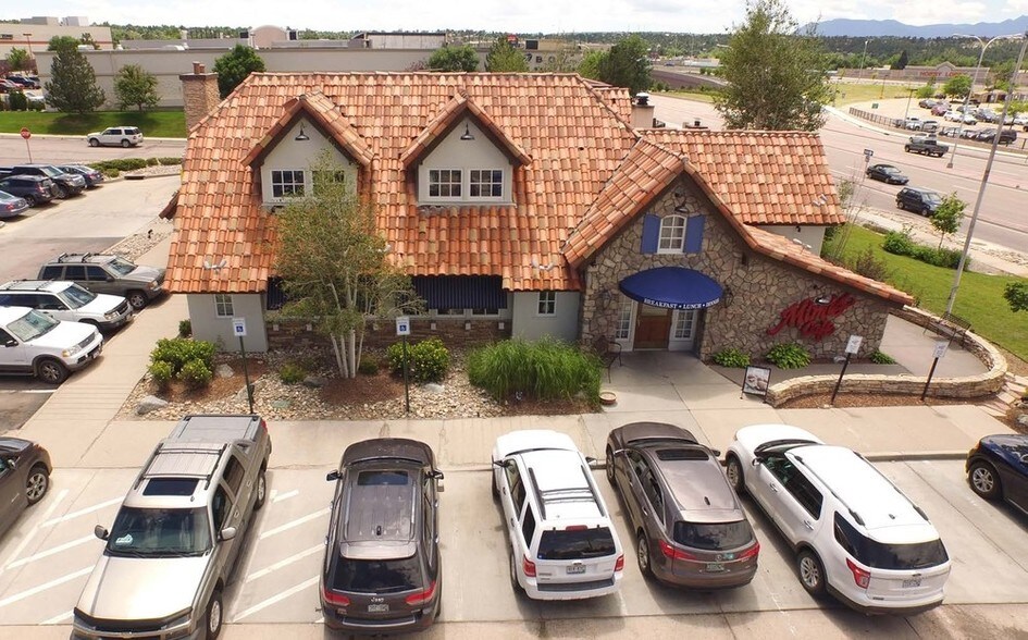 More Photos Of 7133 N Academy Blvd, Colorado Springs Restaurant For Lease