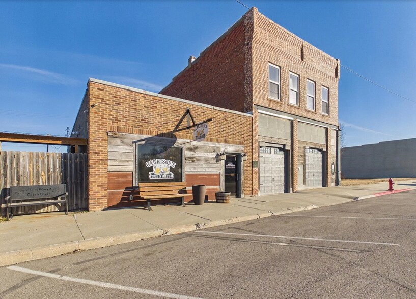 Primary Photo Of 501 & 503 Iowa Ave, Essex Storefront Retail Residential For Sale