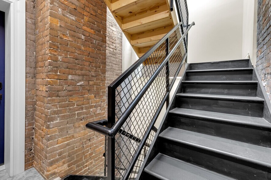 More Photos Of 507 Niagara St, Buffalo Apartments For Sale