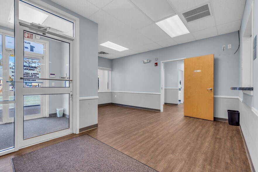 More Photos Of 508 Lakehurst Rd, Toms River Medical For Sale