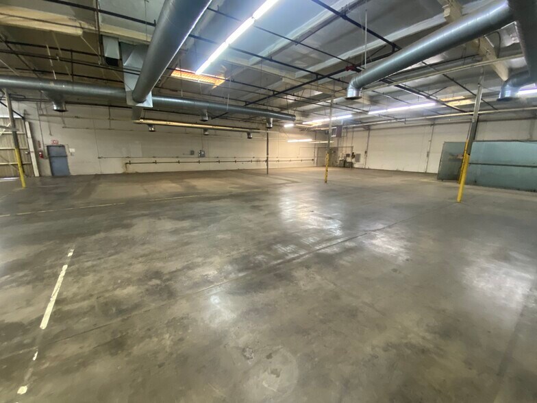 More Photos Of 1849 Business Center Dr, Duarte Warehouse For Sale