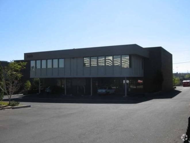 More Photos Of 290 Brinkby Ave, Reno Office For Lease