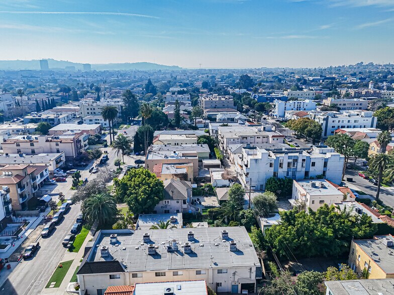 More Photos Of 1441 S Bedford St, Los Angeles Apartments For Sale