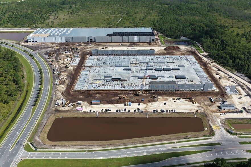 More Photos Of Monument Pkwy and Innovation Way, Orlando Unknown For Lease