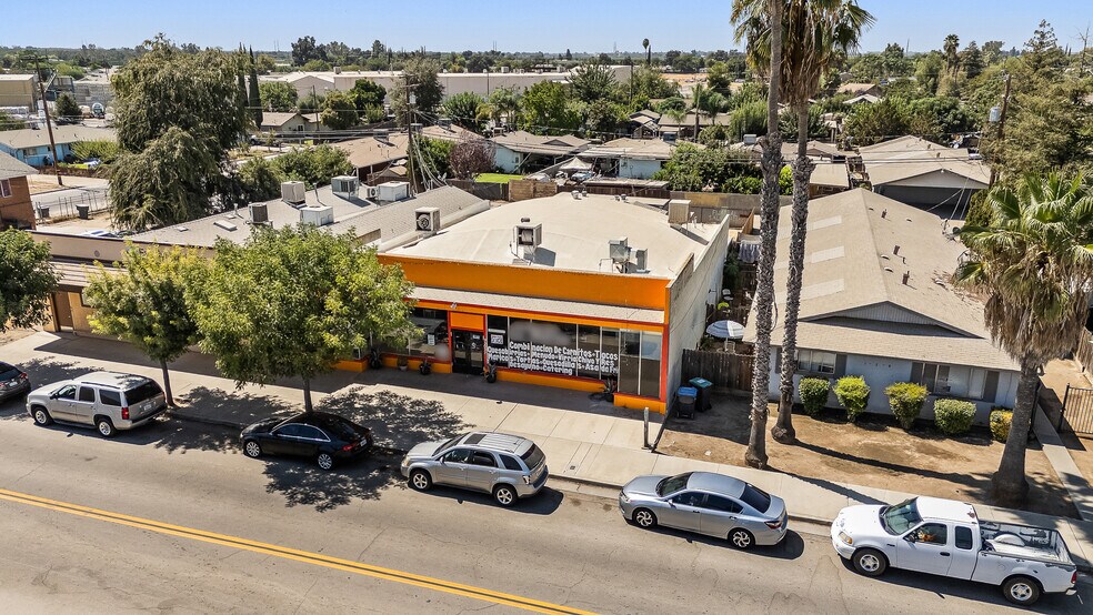 More Photos Of 33027 Road 159, Ivanhoe General Retail For Sale