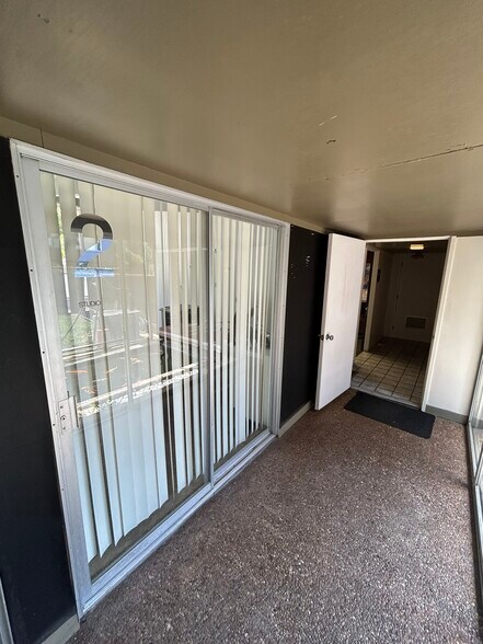 More Photos Of 4916 Kelvin Dr, Houston Coworking Space