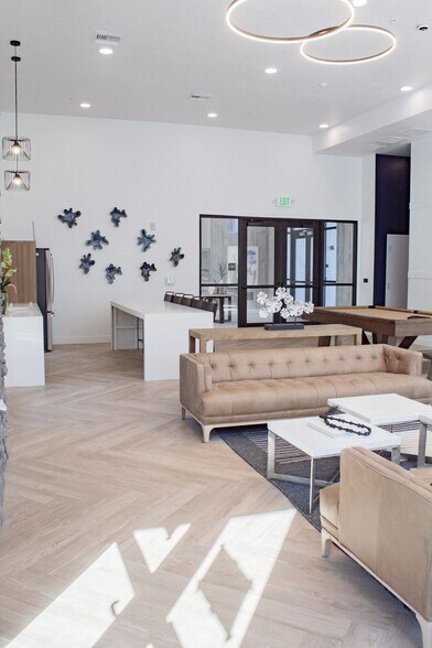 More Photos Of 1925 W North Temple, Salt Lake City Apartments For Lease