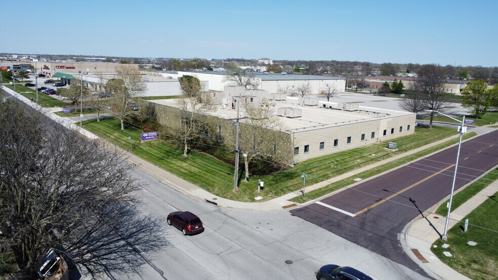 More Photos Of 9221 Quivira Rd, Overland Park Medical For Sale