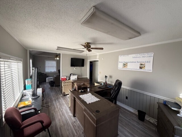 More Photos Of 111 Naylor St, Salisbury Office For Sale