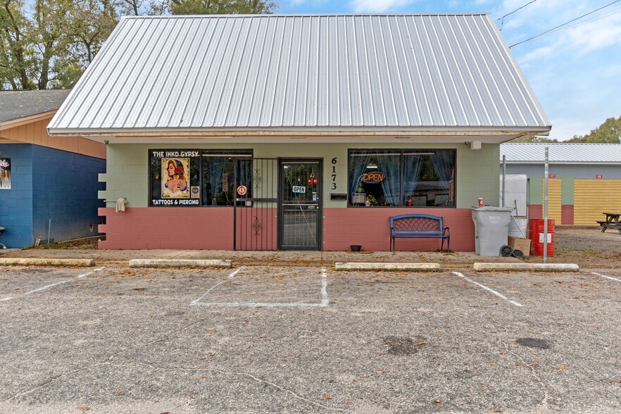 More Photos Of 6173 Stewart St, Milton General Retail For Sale