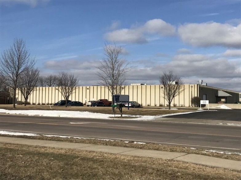 Primary Photo Of 1980 Commerce Dr, Mankato Manufacturing For Sale