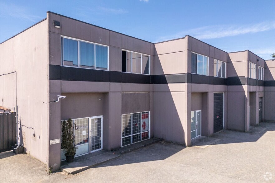 More Photos Of 9706 188th St, Surrey Light Distribution For Lease