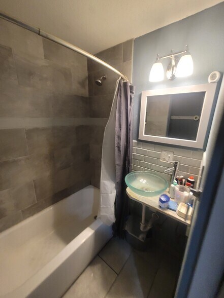More Photos Of 2636 Ethel Ave, Indianapolis Multifamily For Sale