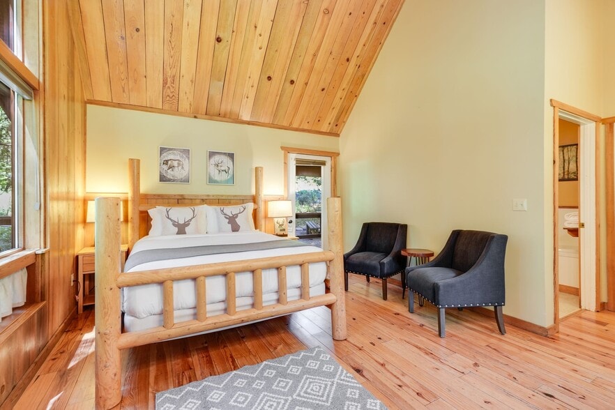 More Photos Of 2291 Highway 141, Trout Lake Hotel For Sale